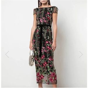 NWT Size 6 Marchesa Dress